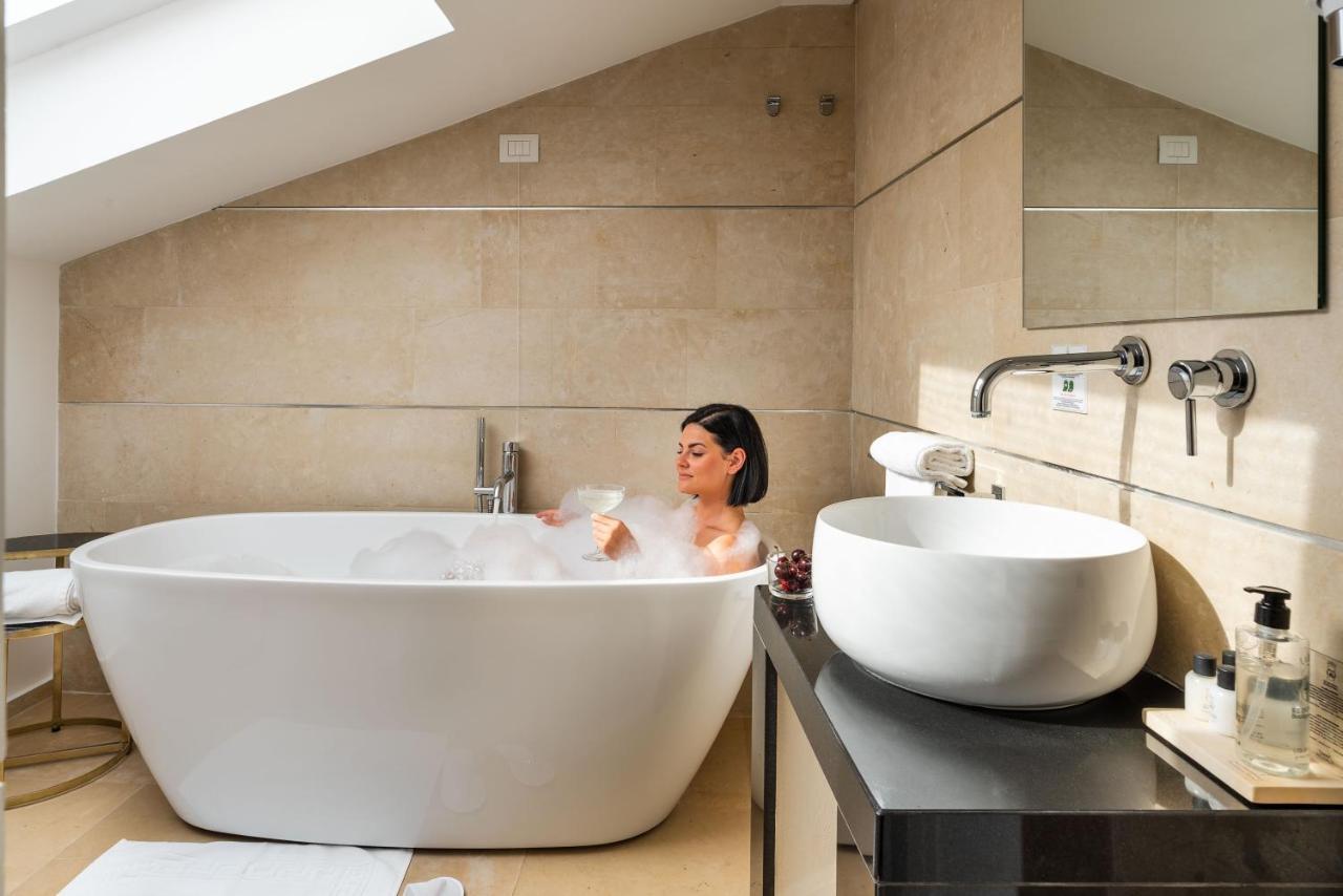 Penthouse Suite