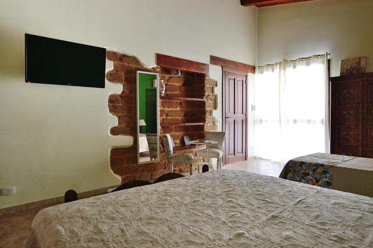 Triple Room with Garden View
