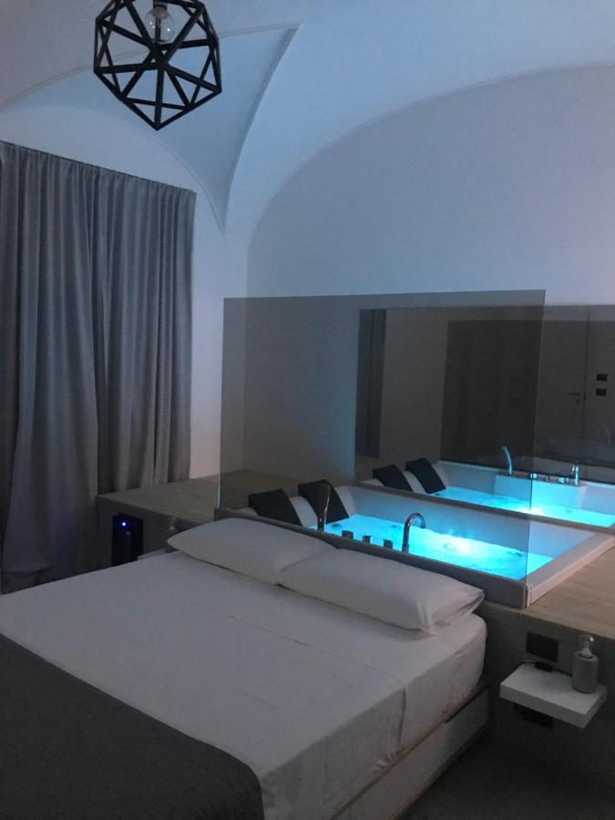Deluxe Suite Spa Bath balcony