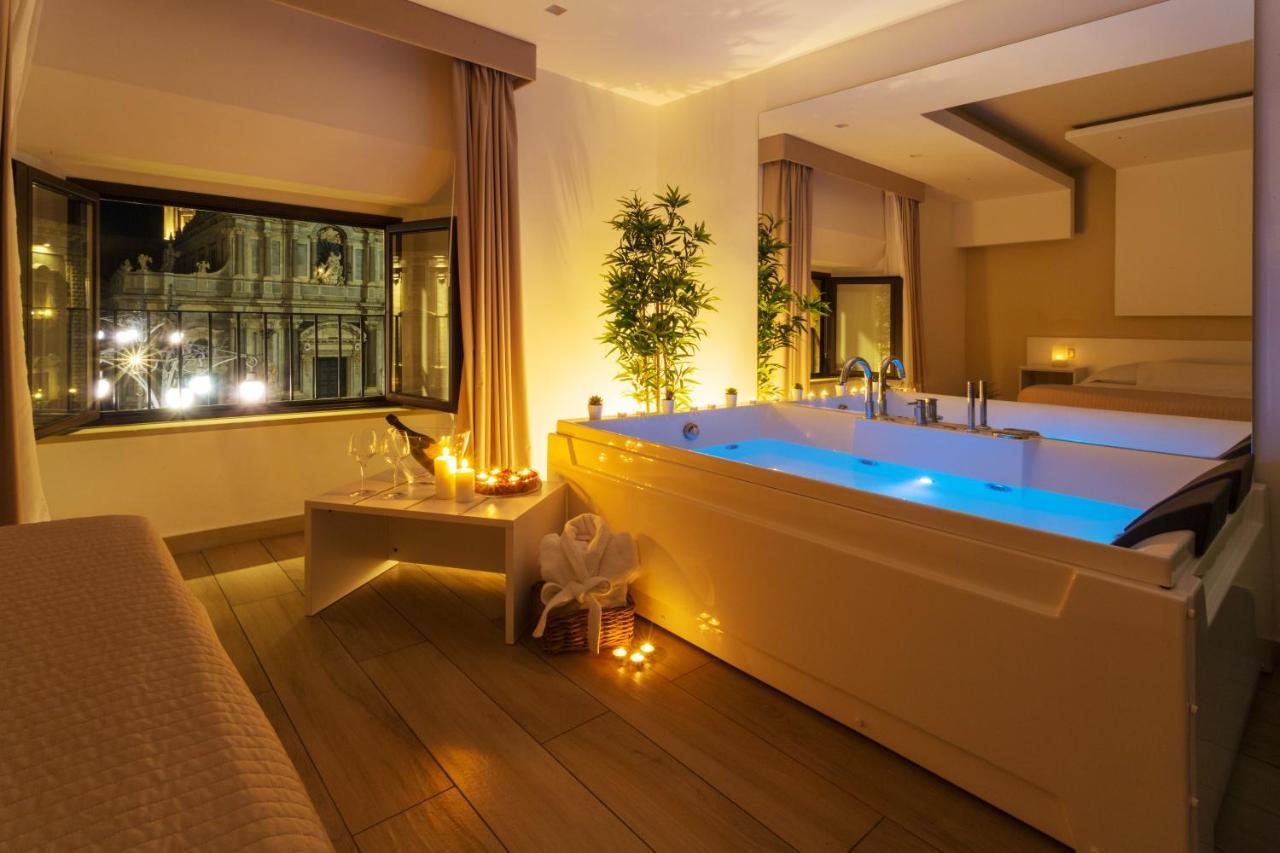 King Room Spa Bath