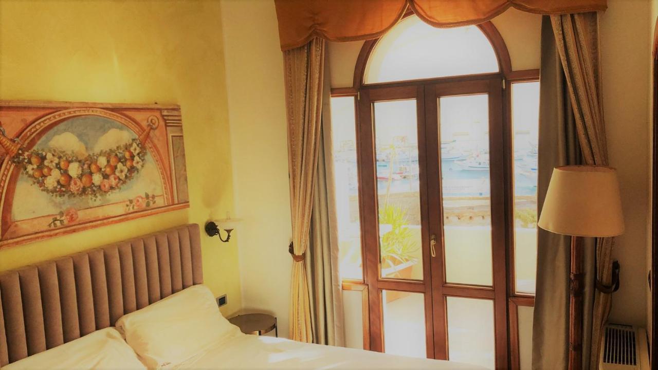 Standard Double Room,836062520:JPEG