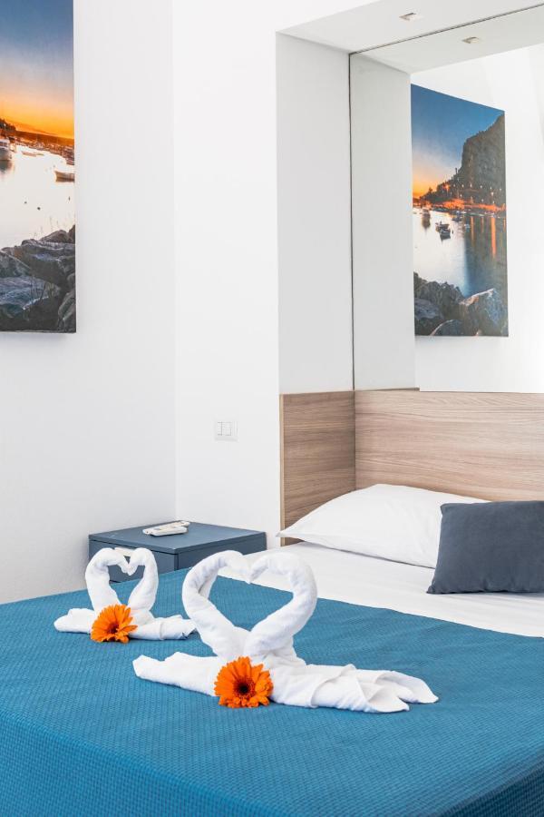 Superior Double Room Terrace Sea view