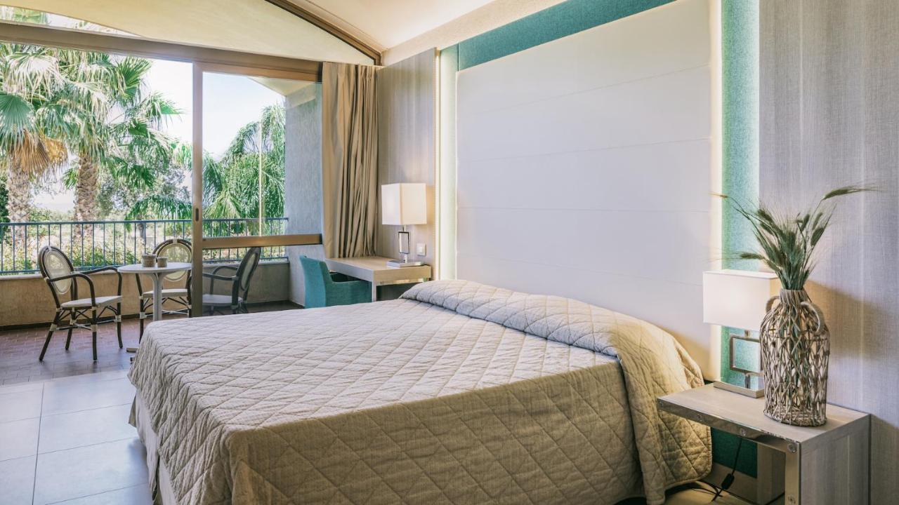 Quadruple Suite
