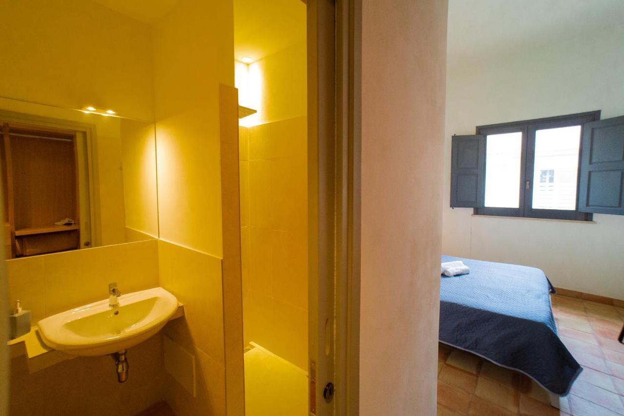 Camera Matrimoniale con Bagno Privato