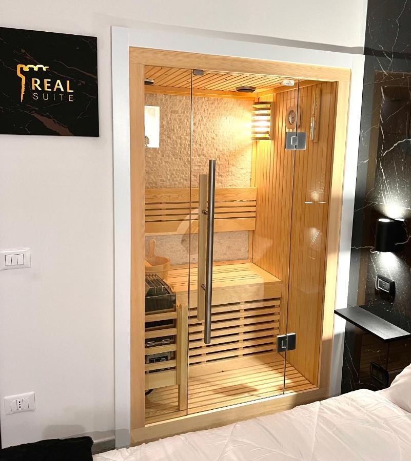 King Room Spa Bath