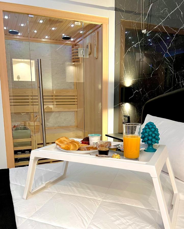 King Room Spa Bath
