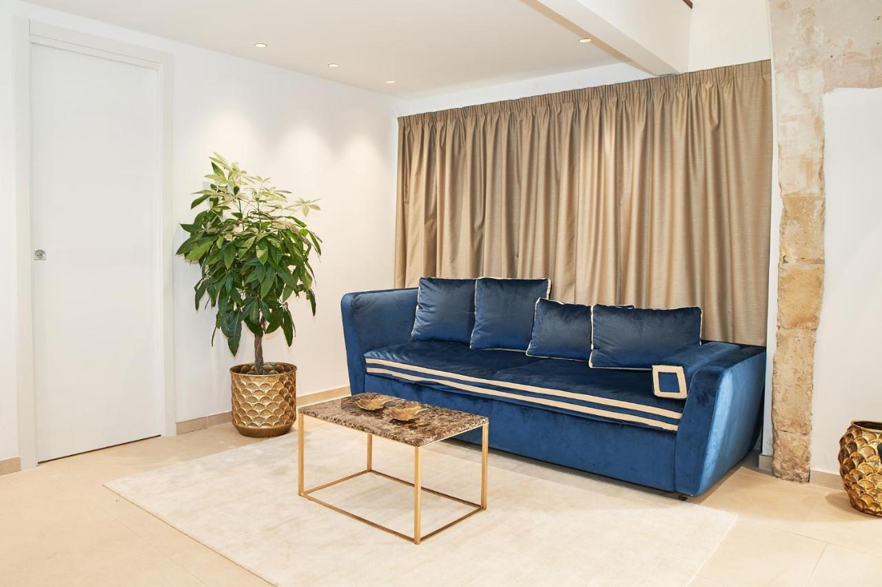 Deluxe Room Duplex