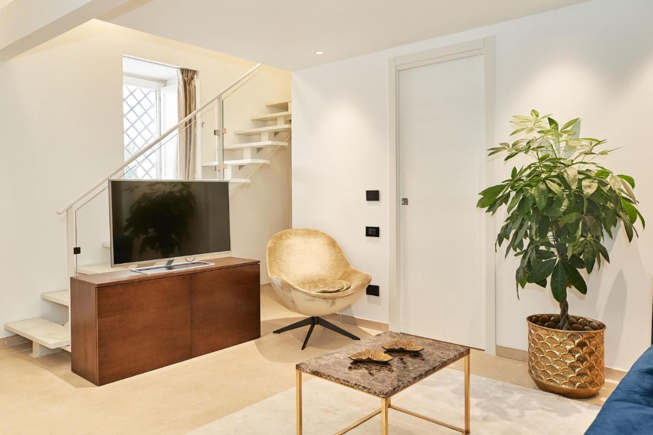 Deluxe Room Duplex