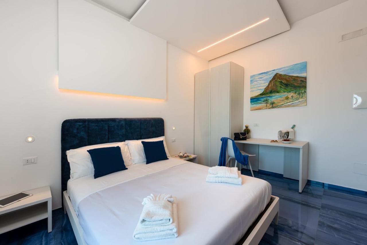 Deluxe Double Room Balcony Sea View