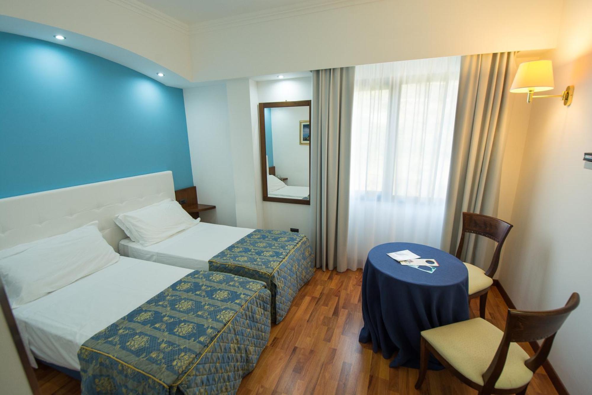 Economy Double Room,1209795430:JPEG