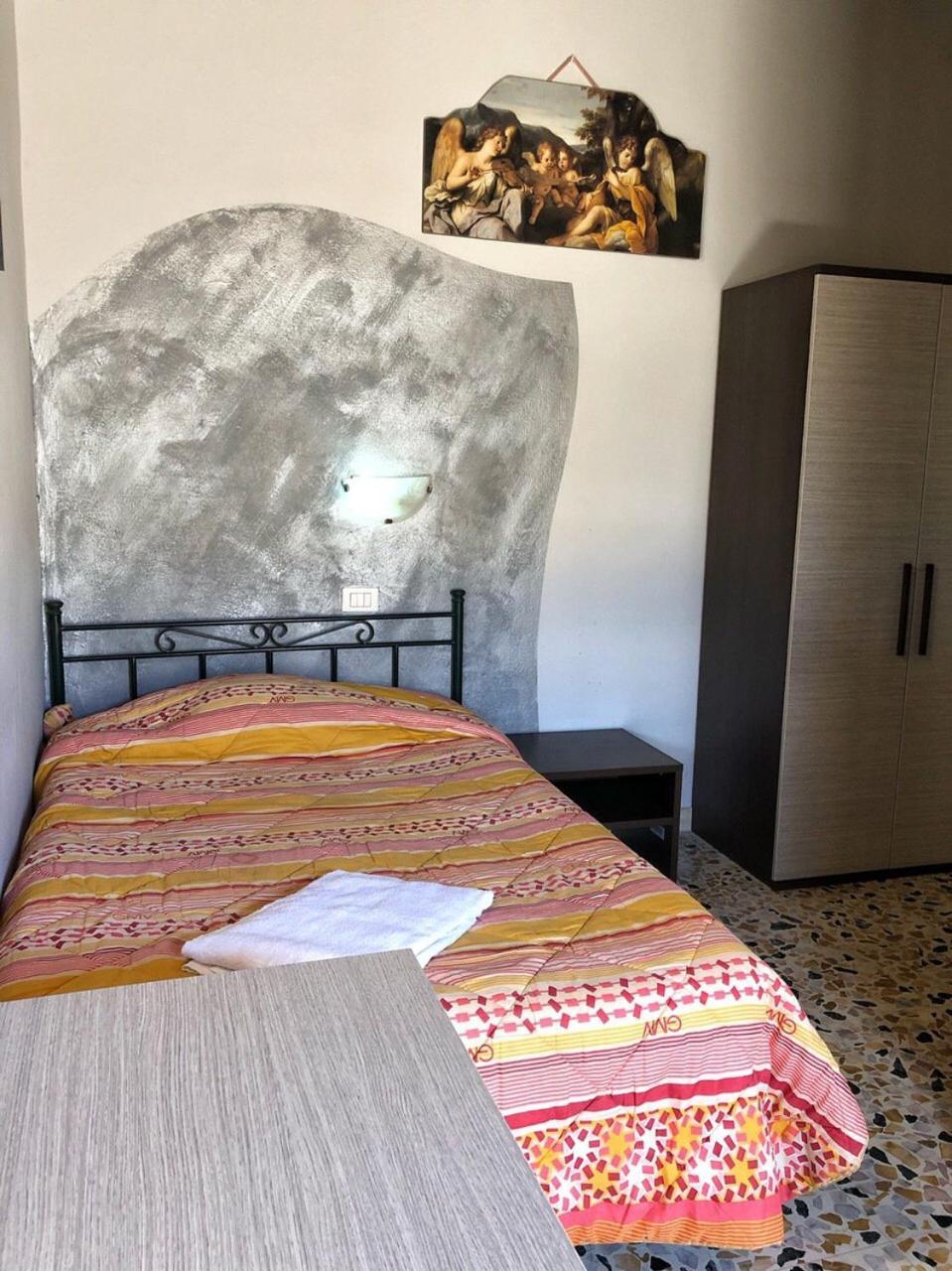 Economy Single Room