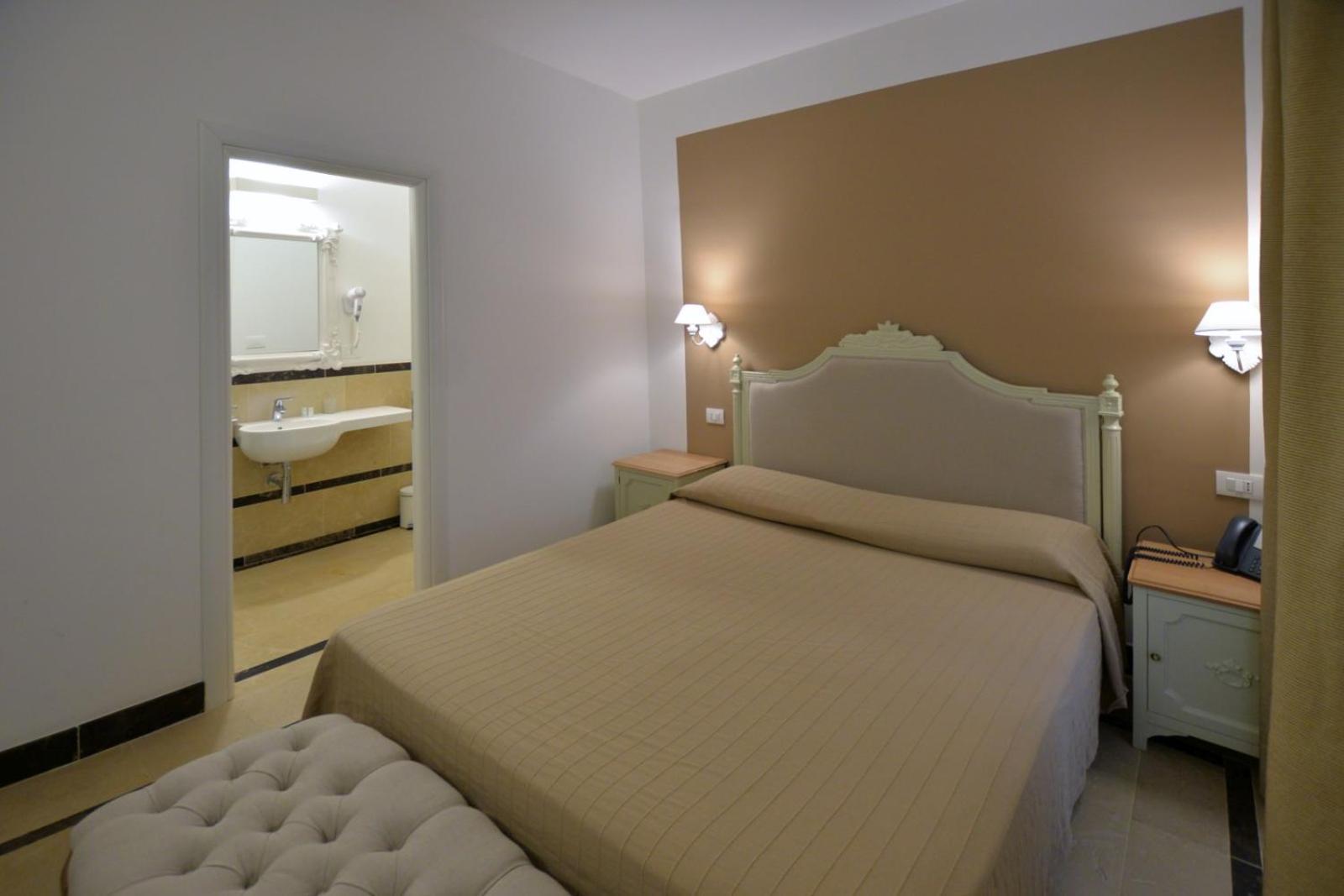 Classic Double or Twin Room