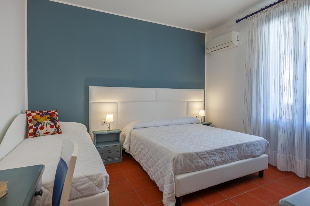 Standard Triple Room Dependance