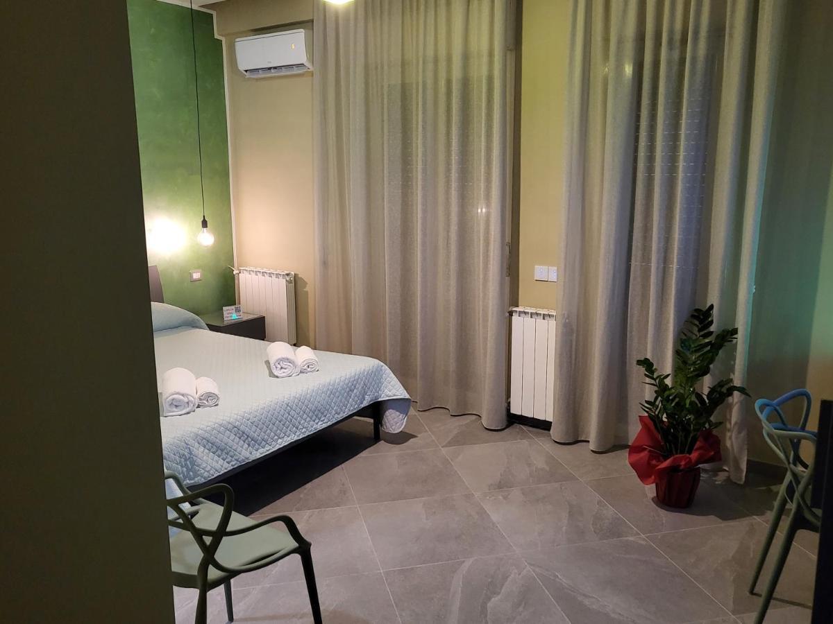 Deluxe Double Room Bath