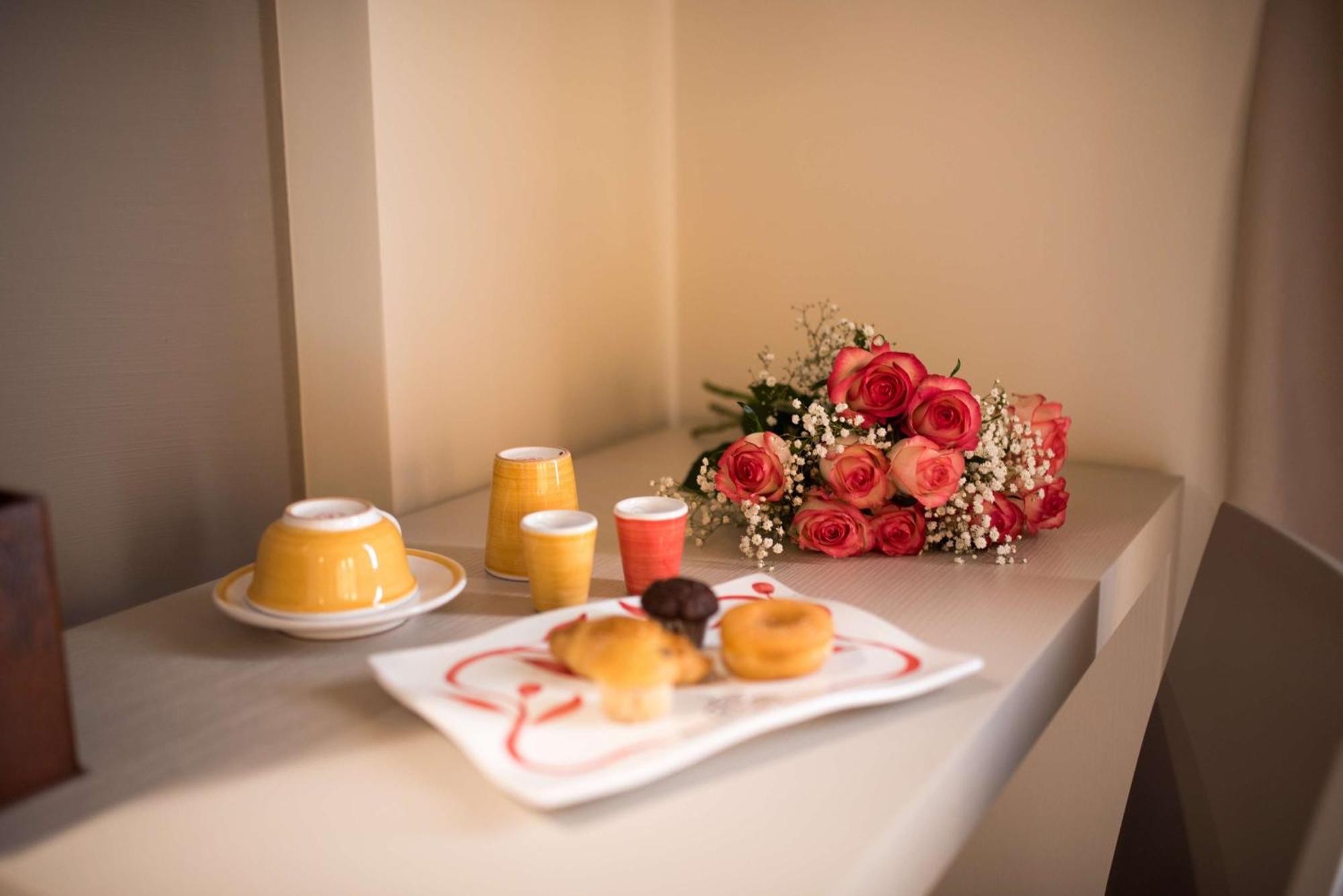 Comfort Queen Room