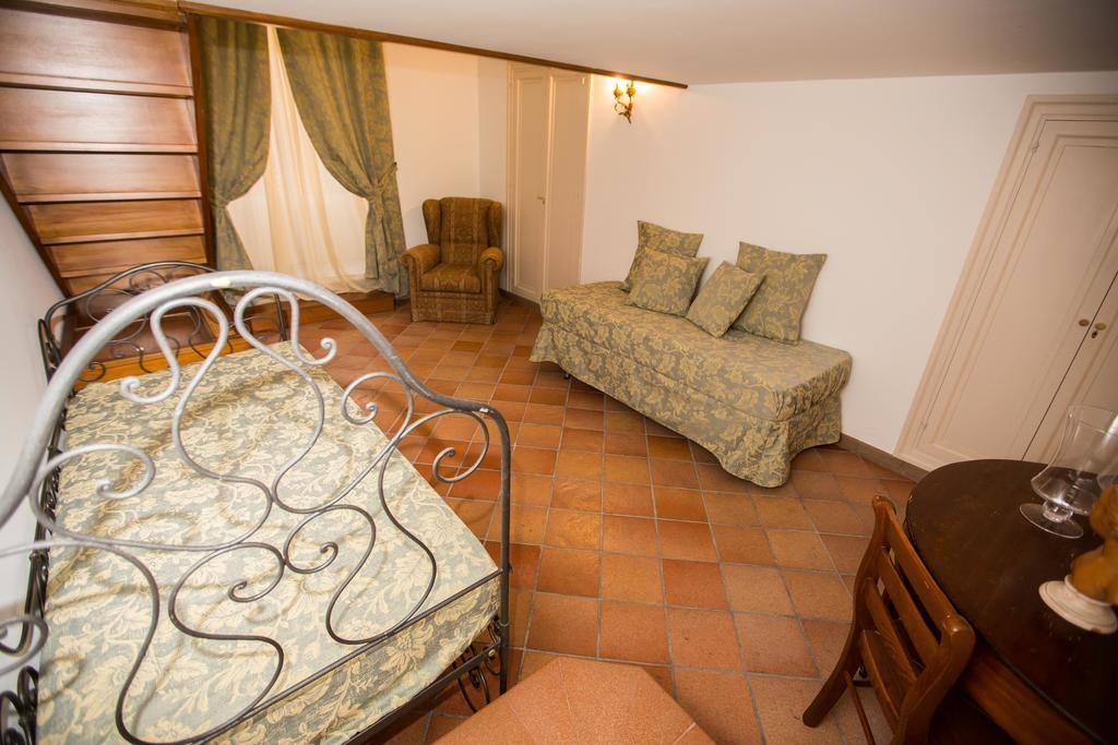 Classic Quadruple Room