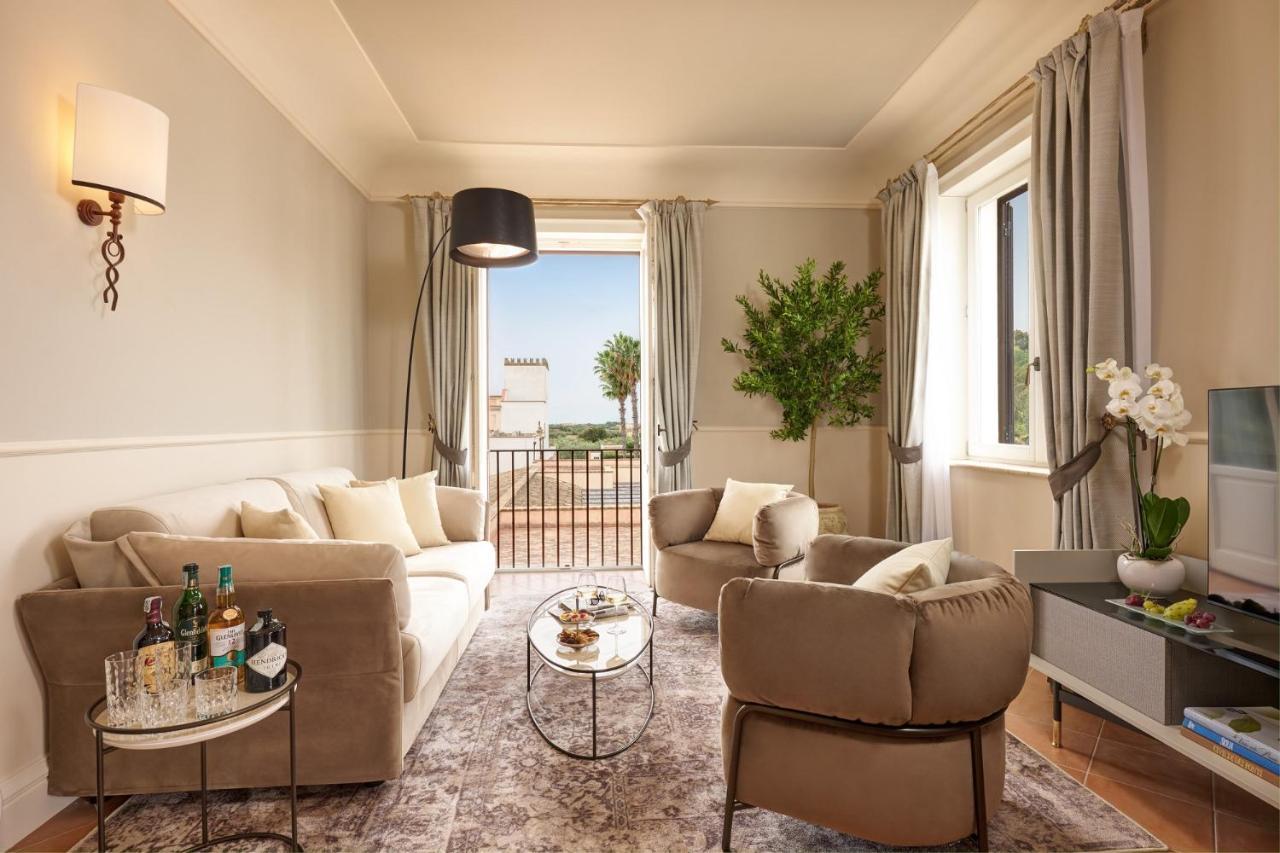 Suite con vistas a la piscina