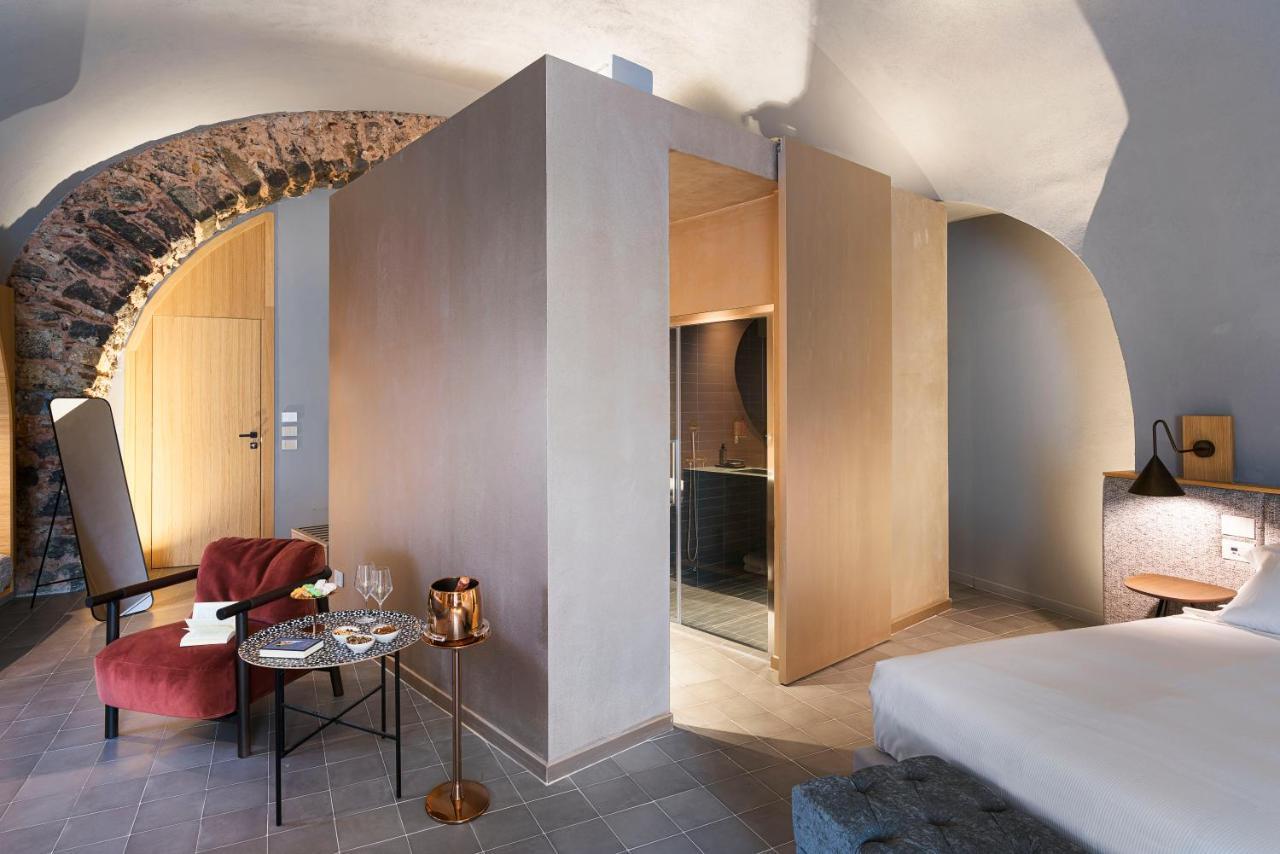 Deluxe Suite Spa Bath
