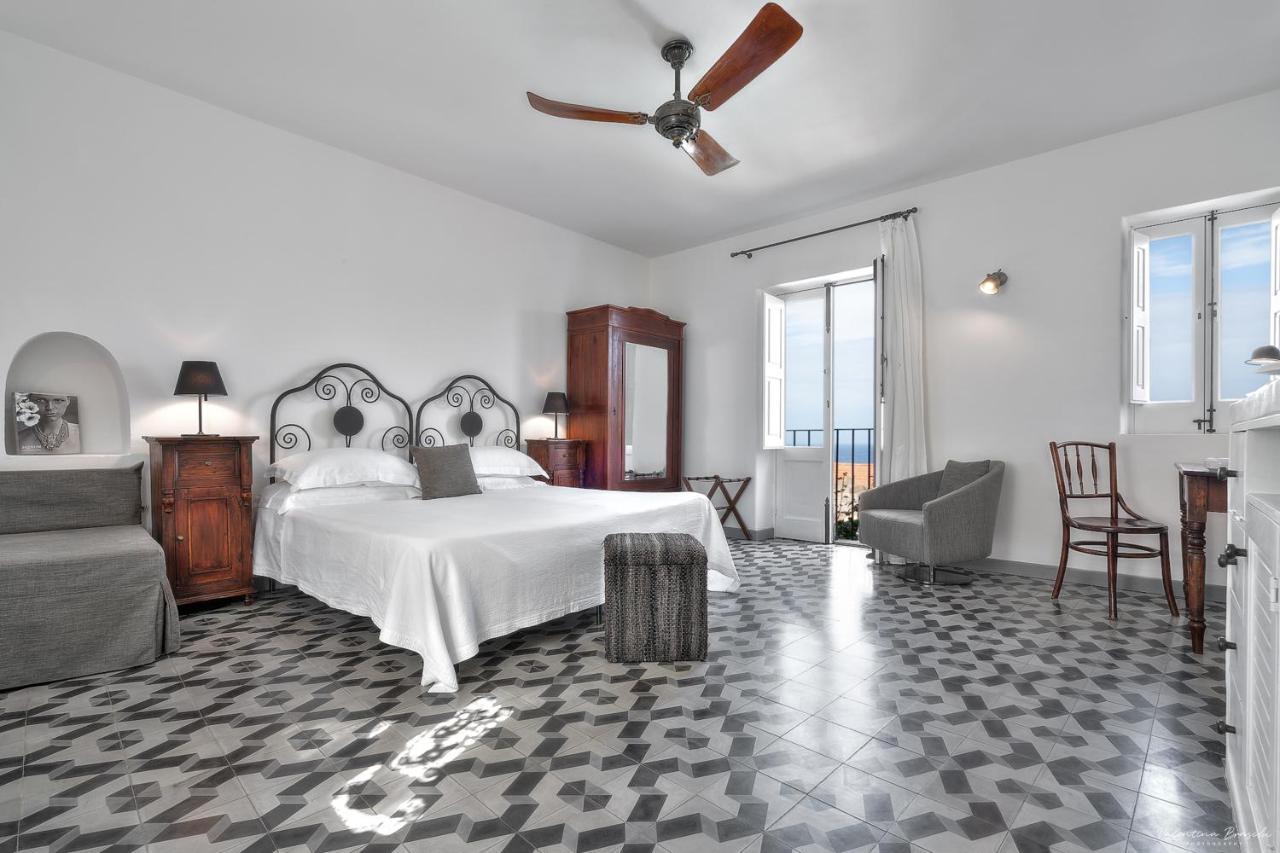 Deluxe Double Room Sea View
