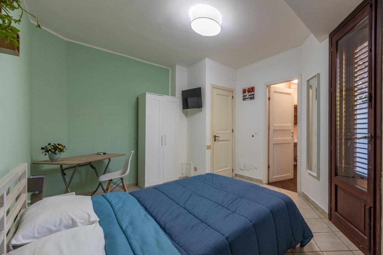 Double Room Terrace,1357506902:JPEG