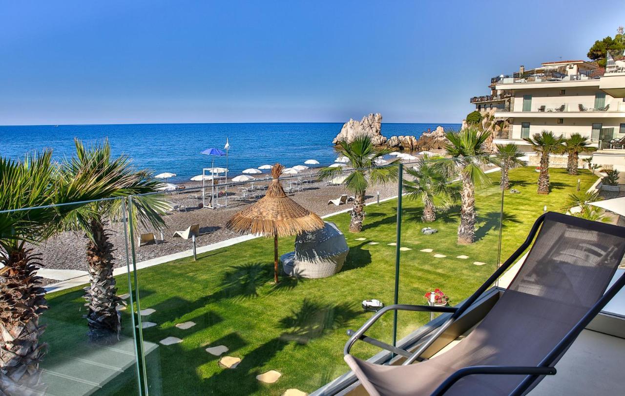 Family Room Sea View