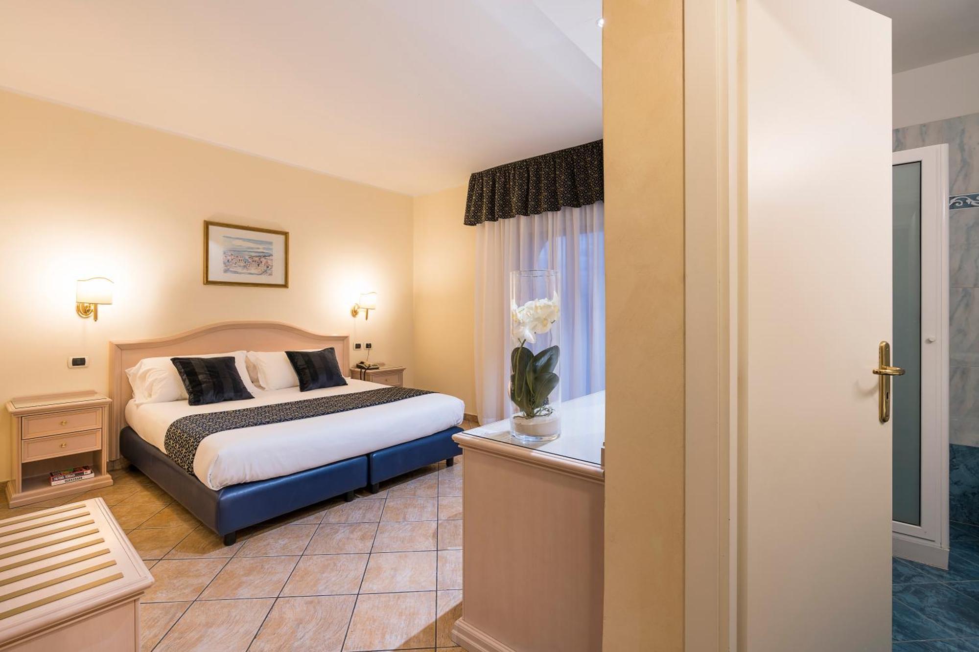 Double or Twin Room Balcony
