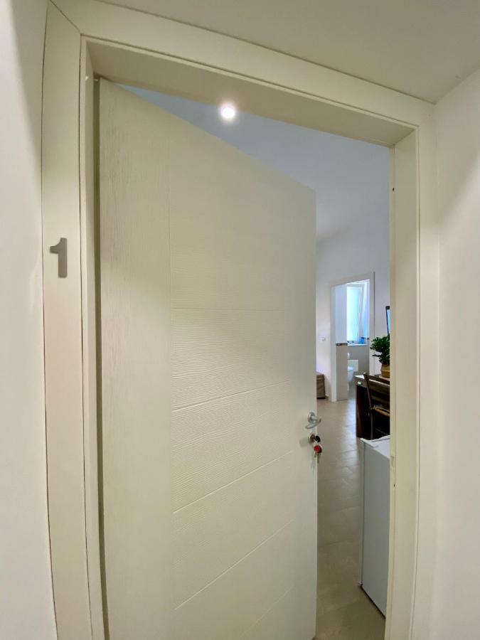 Deluxe Double Room,1466145263:JPEG