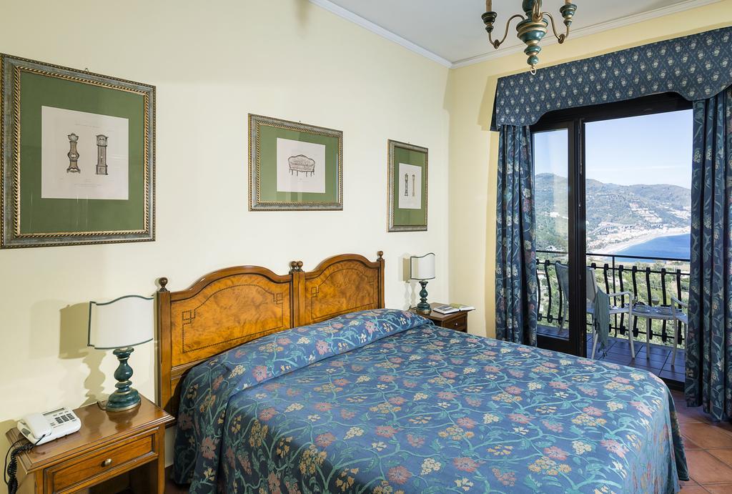 Superior Double or Twin Room Sea View