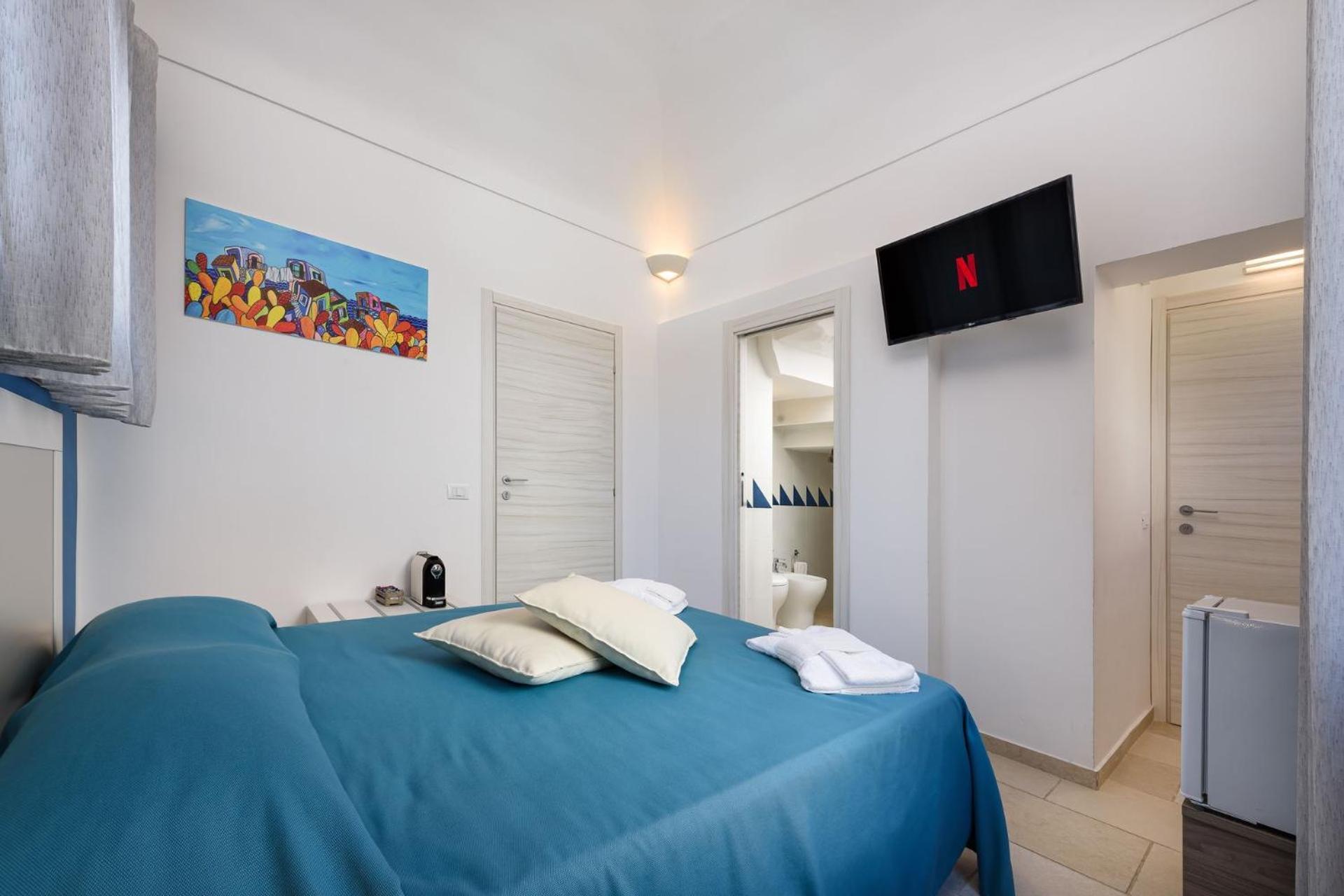 Double Room Private Bathroom