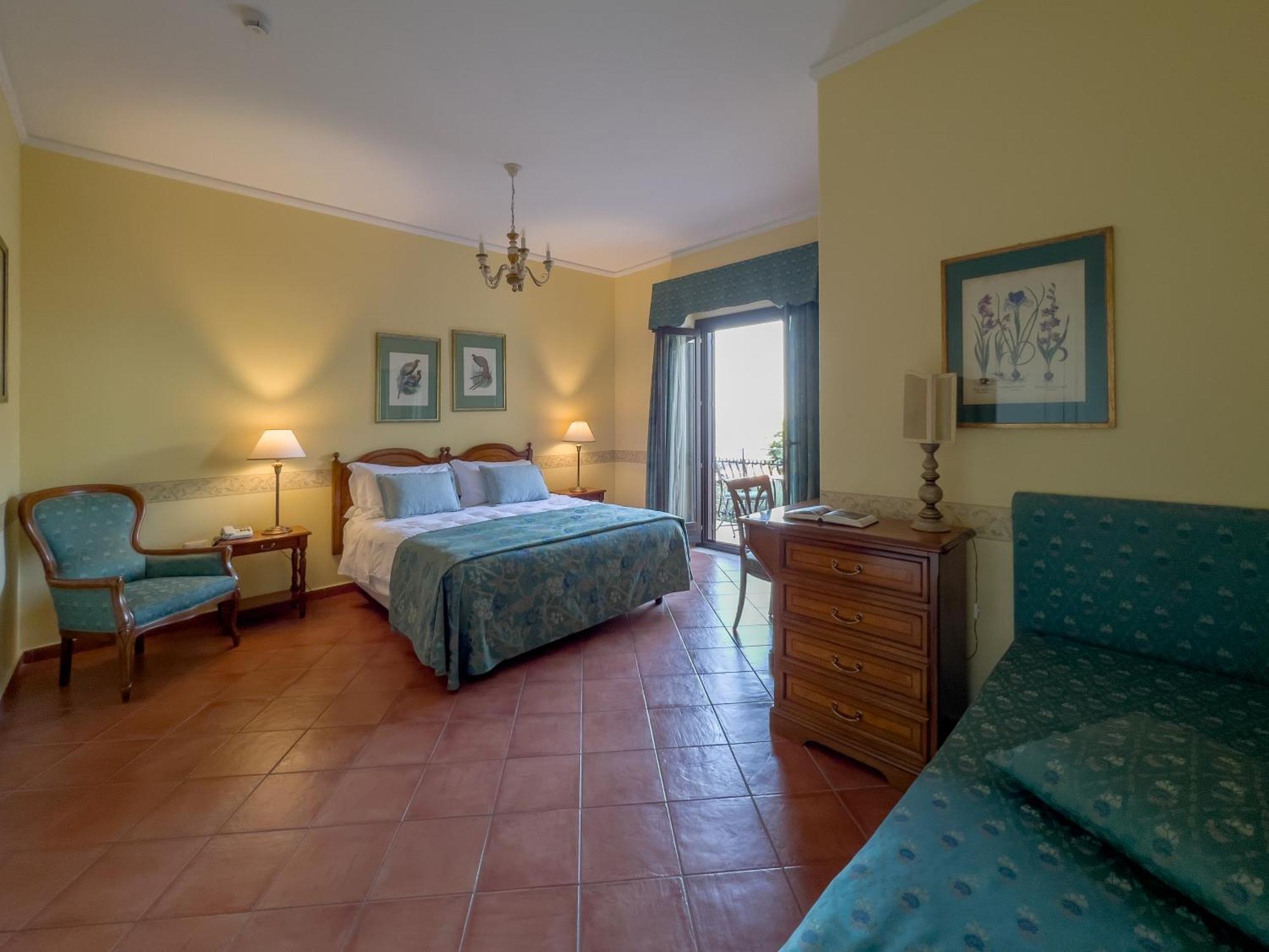 Triple Room Balcony Side Sea View