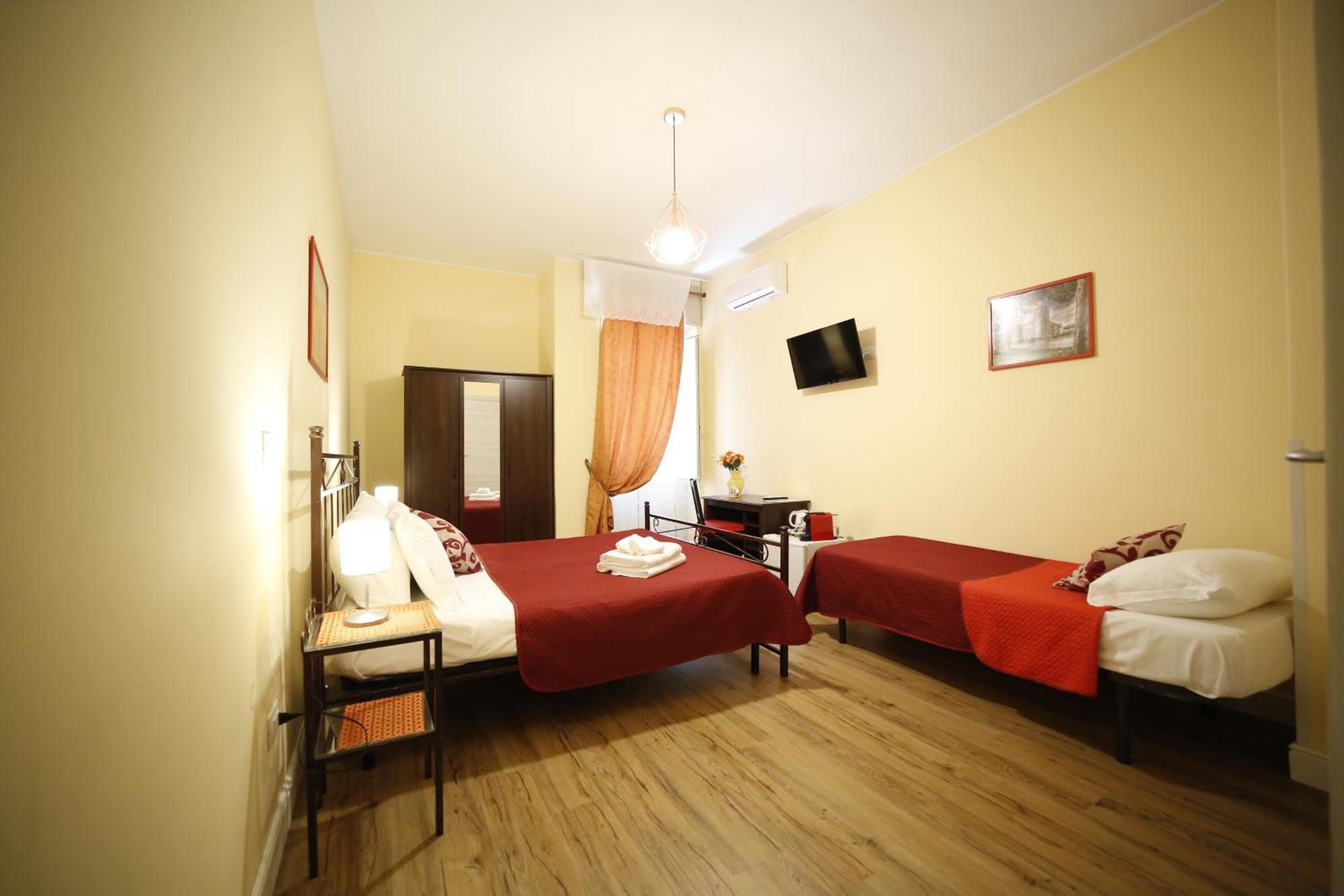 Triple Room Balcony
