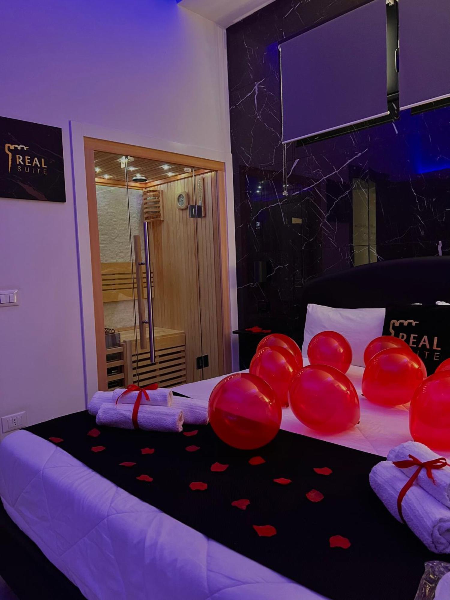 King Room Spa Bath