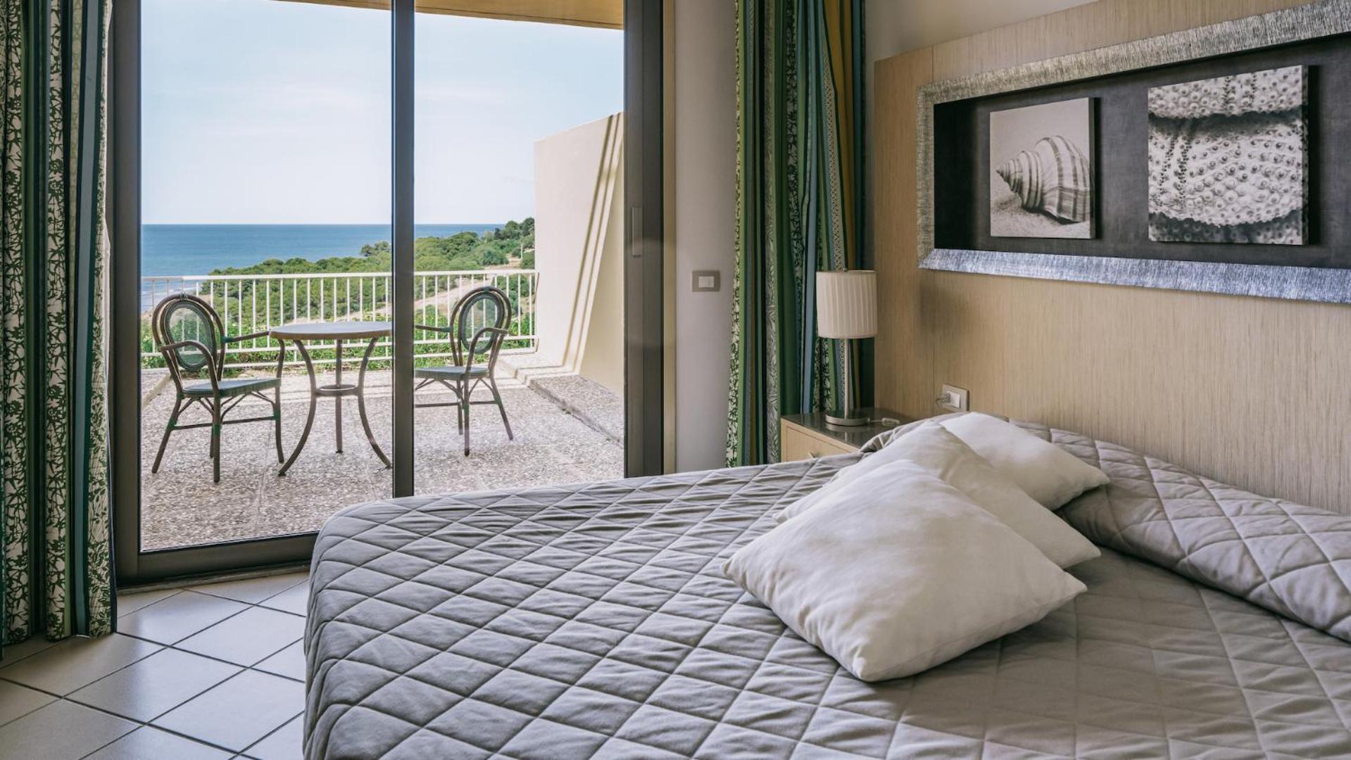 Superior Triple Room Sea View