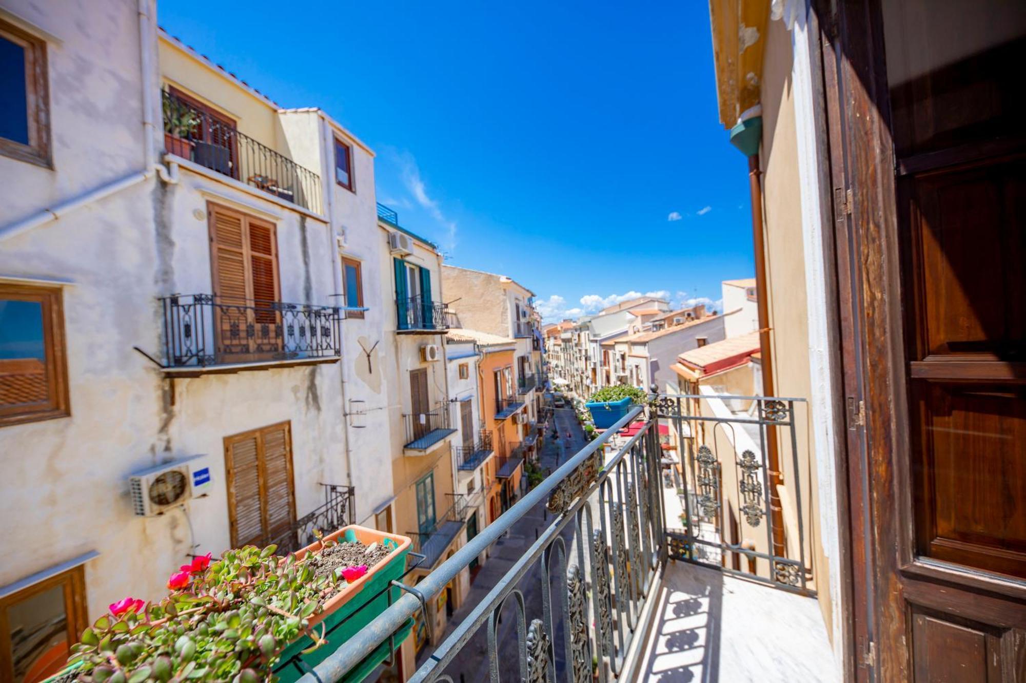 Triple Room Balcony