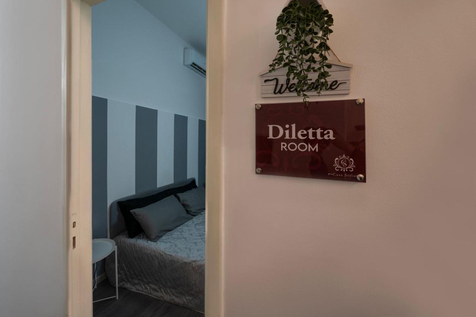 Double Room Private Bathroom