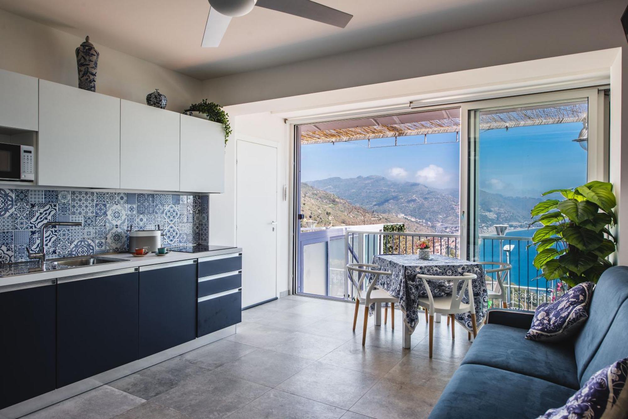 Apartment with Sea View