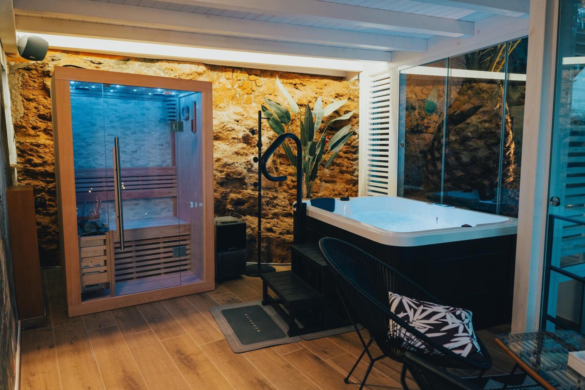 Suite Spa Access,1581252079:JPEG