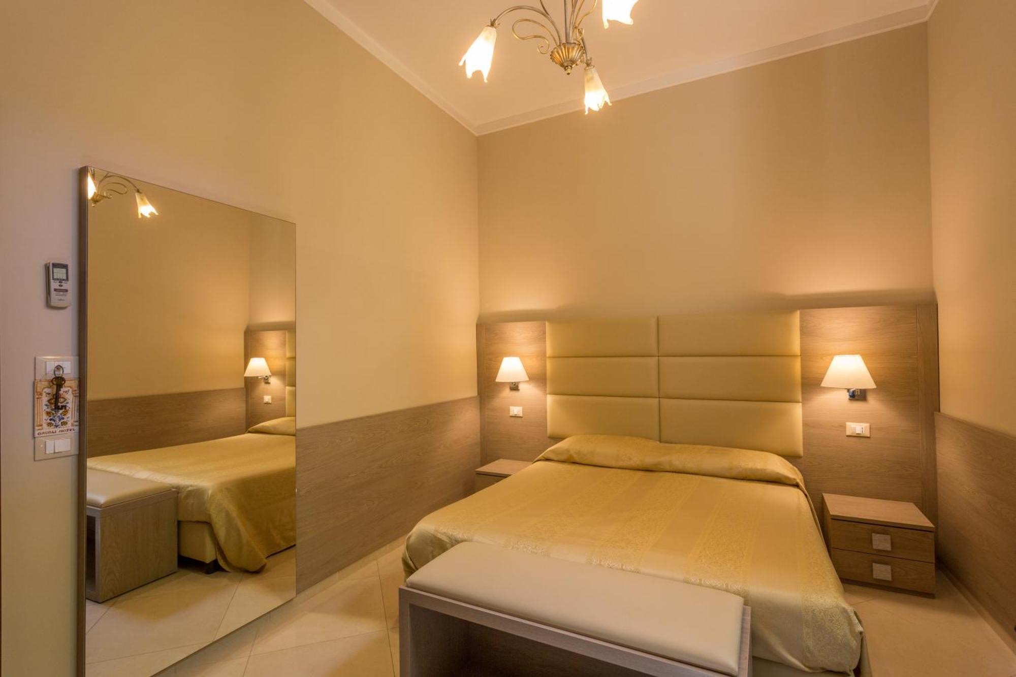 Large Double Room