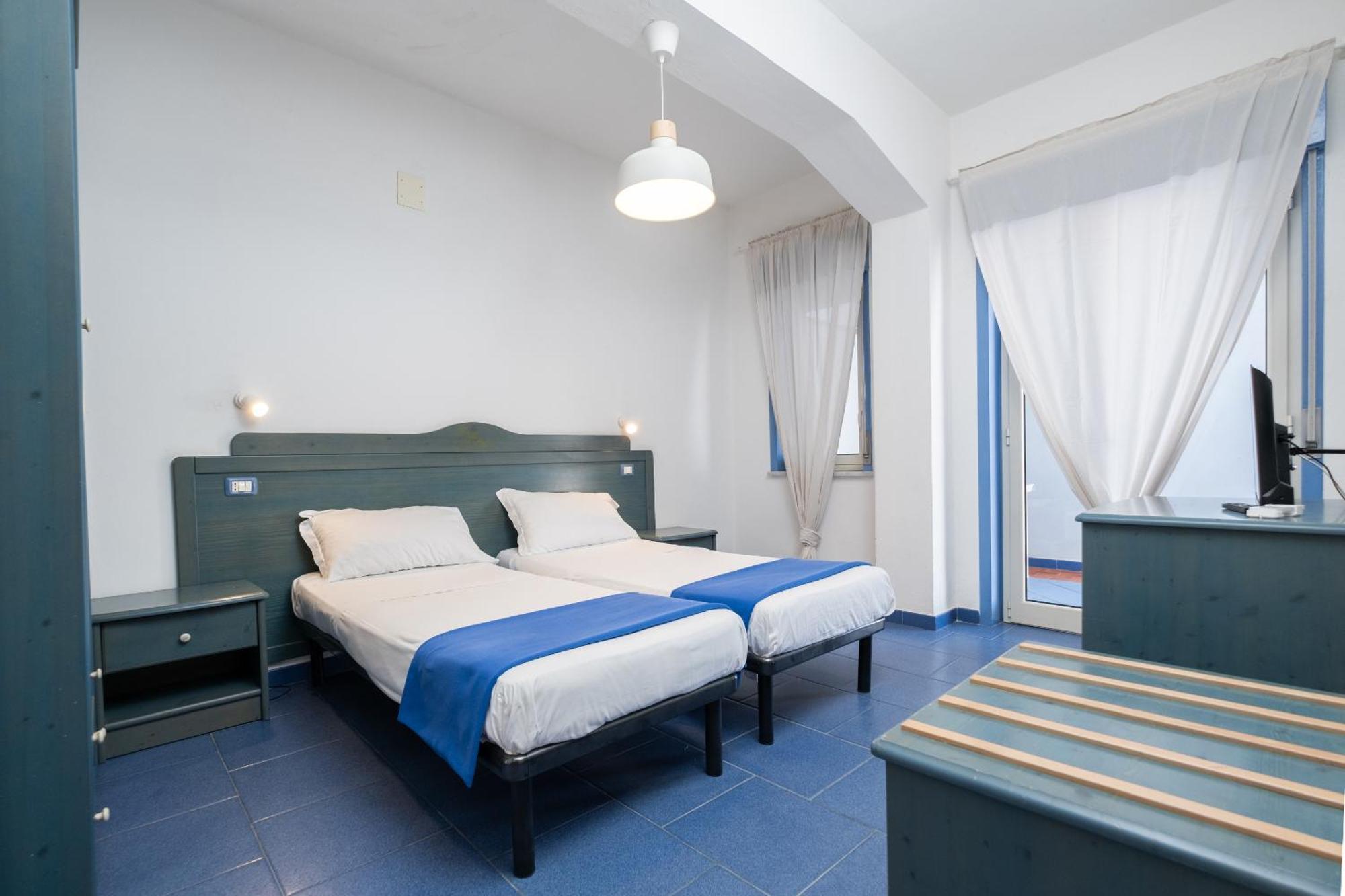 Standard Apartment,1587506994:JPEG