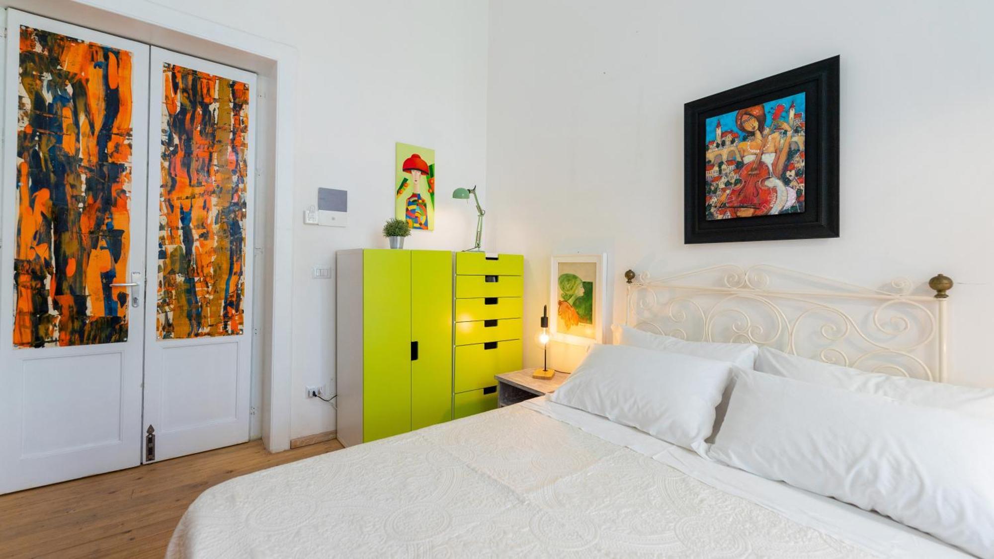 Double Room Private External Bathroom