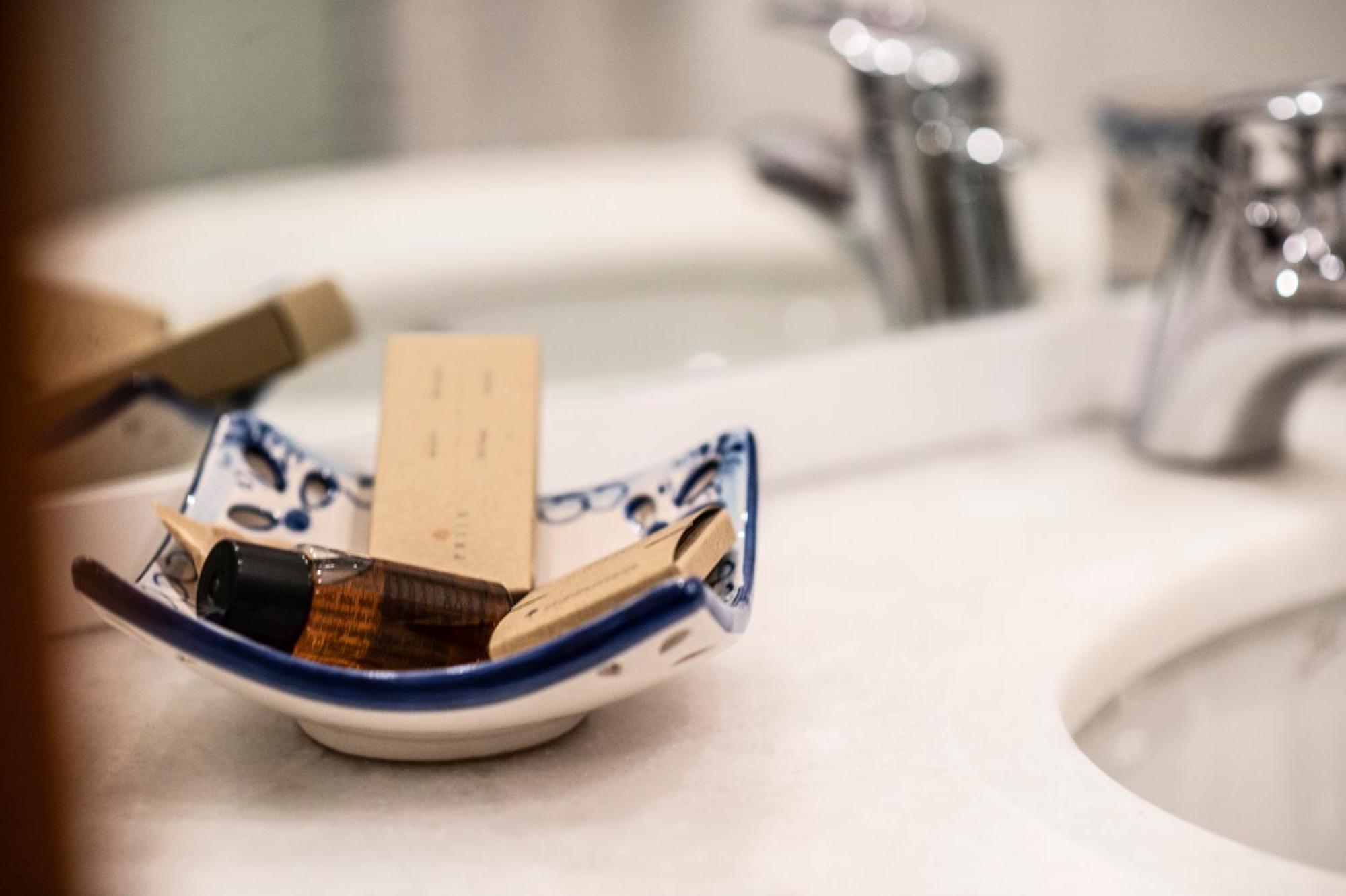 Triple Room,1698852403:JPEG