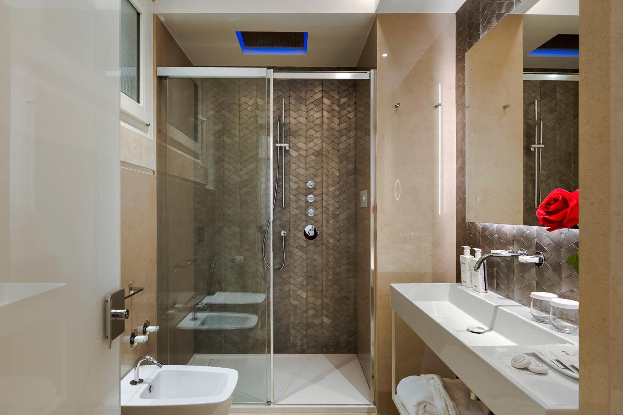 Double Room,1614993334:JPEG