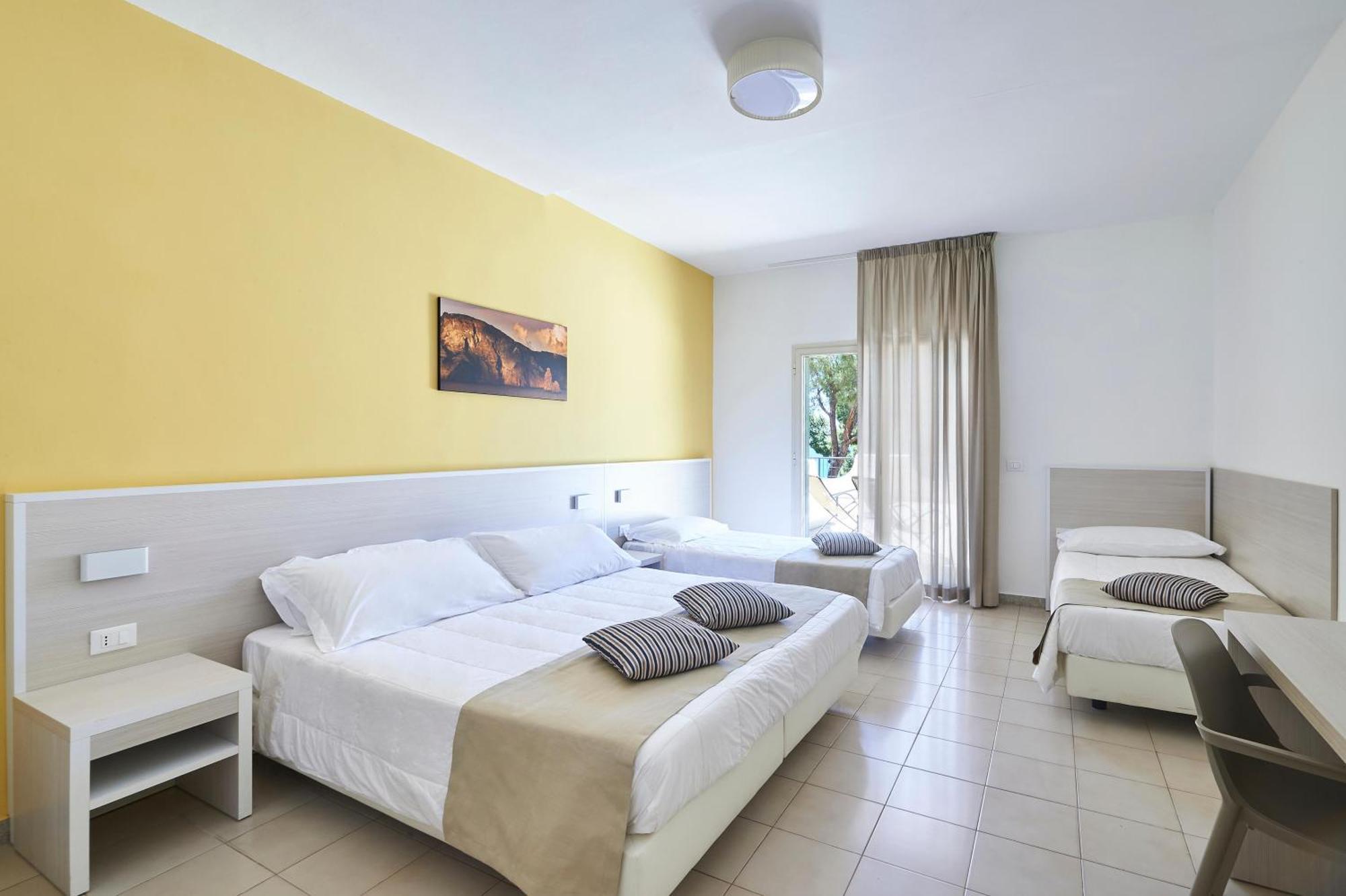 Comfort Quadruple Room Garden View