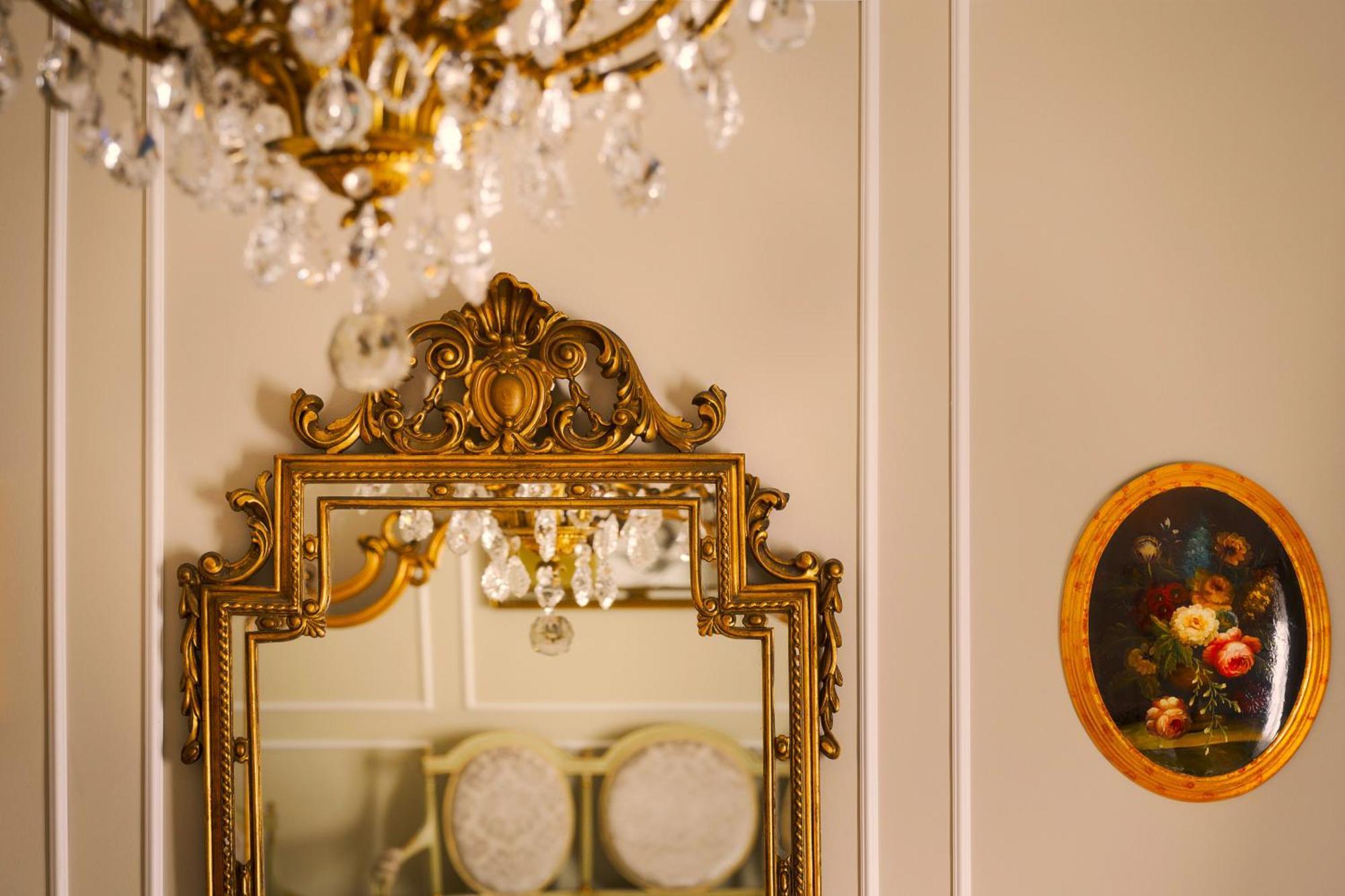 Queen Suite