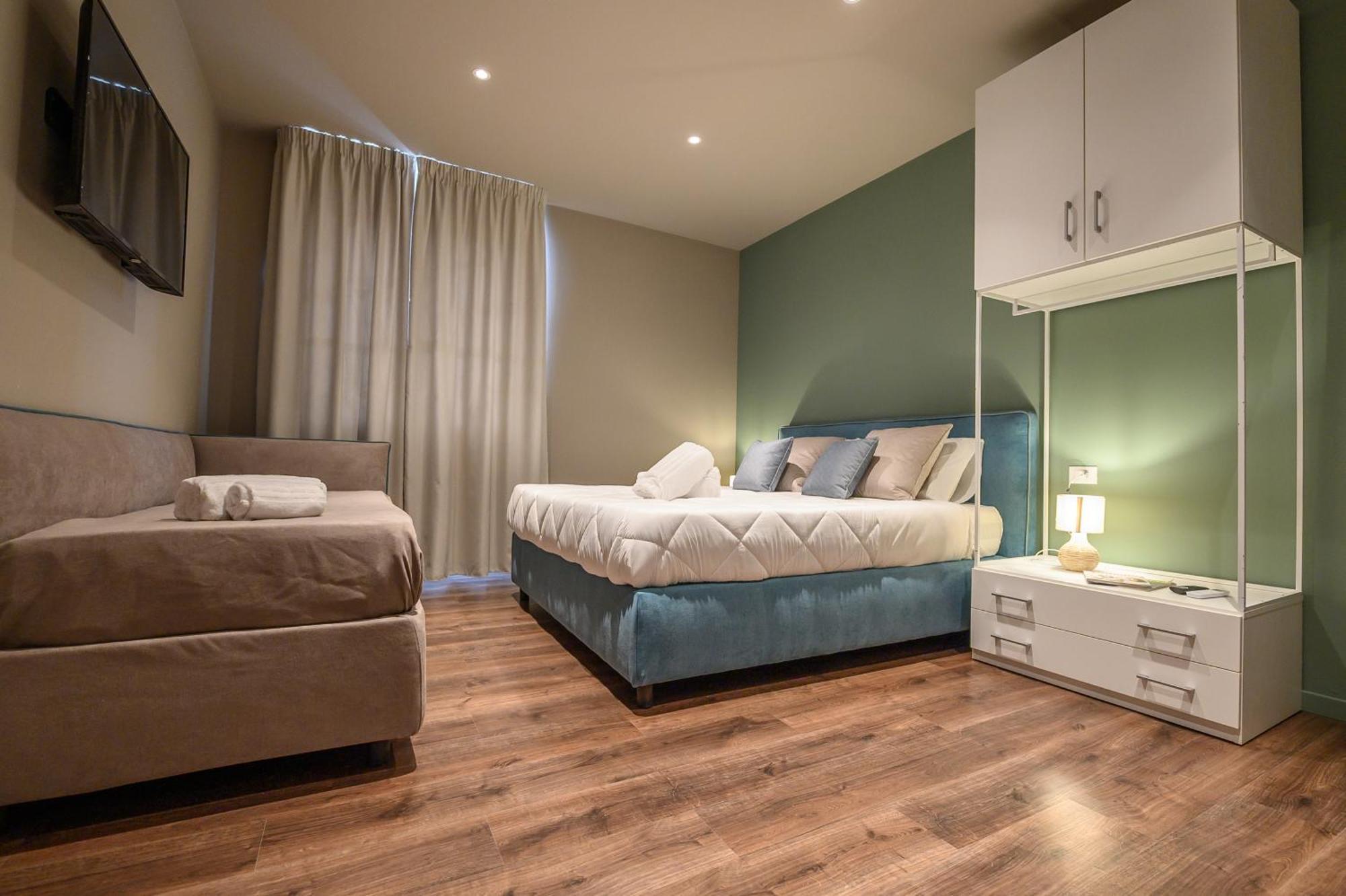 Deluxe Triple Room,1637556053:JPEG
