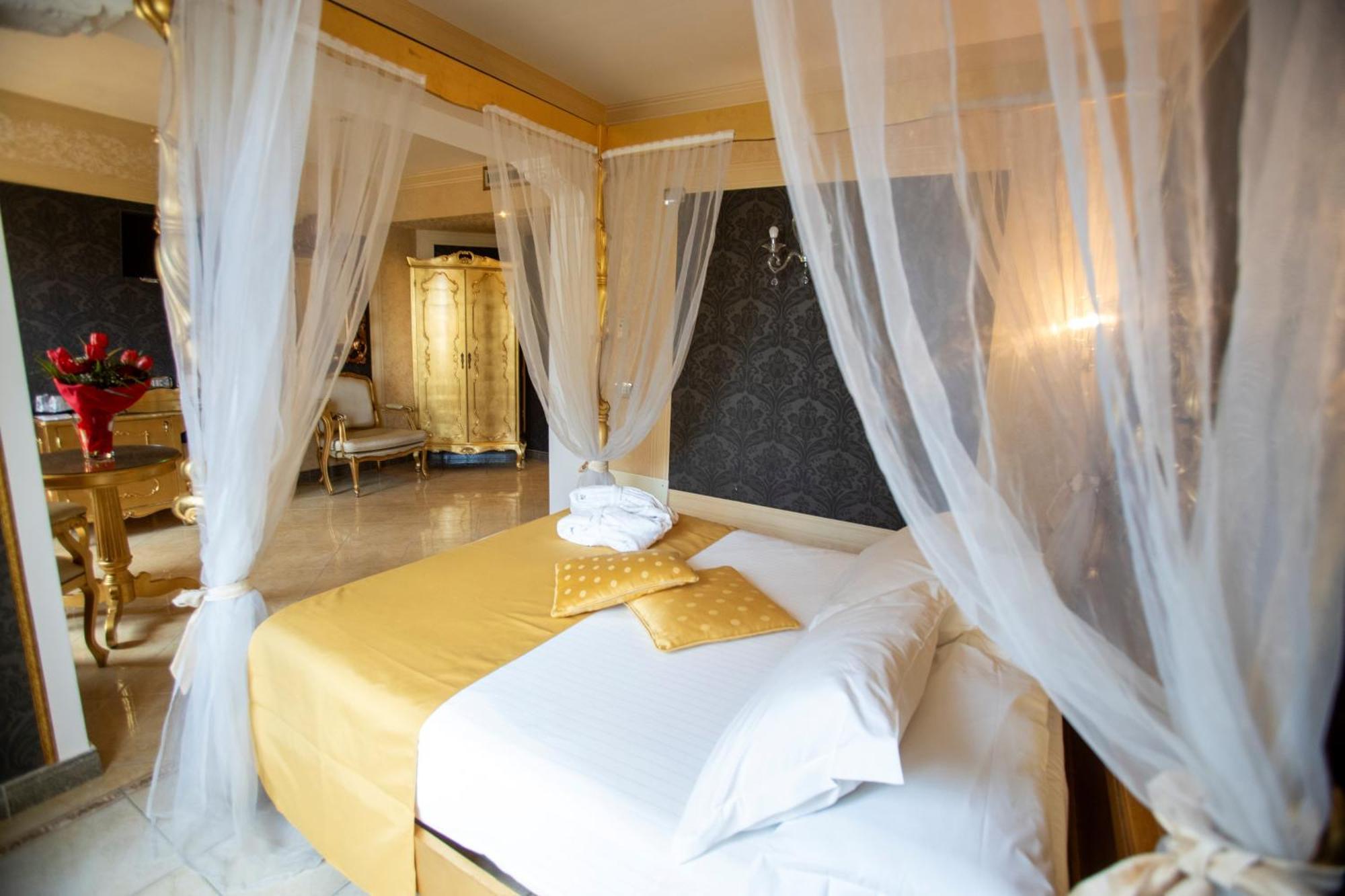 Deluxe Suite Sea View
