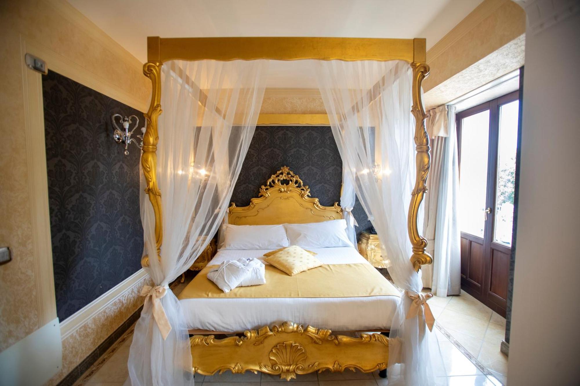 Deluxe Suite Sea View