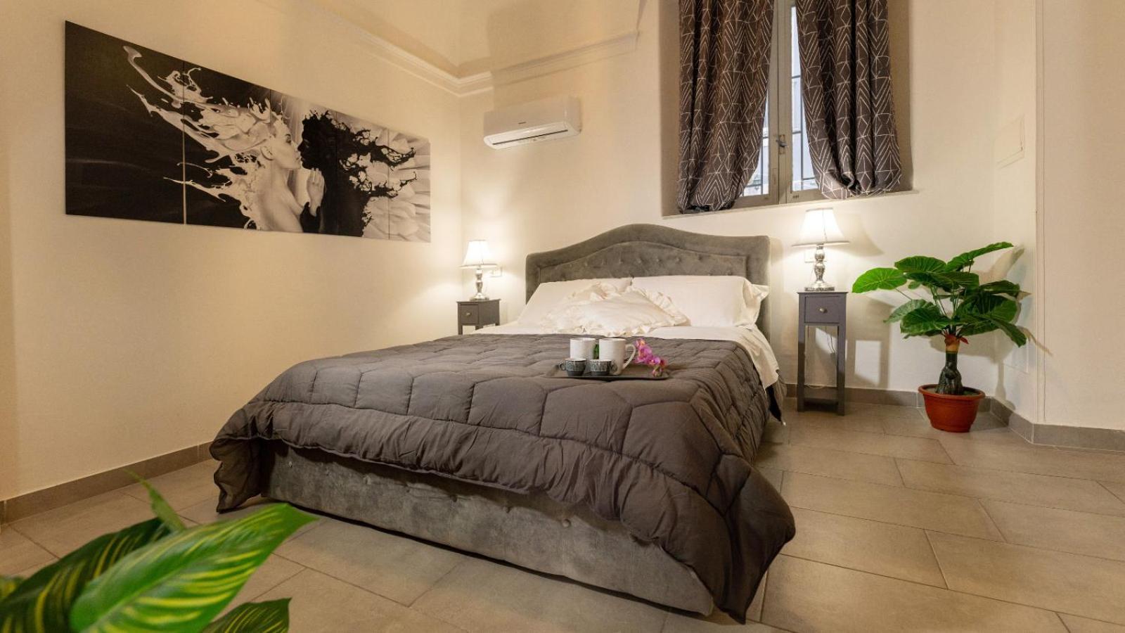 Deluxe Queen Room