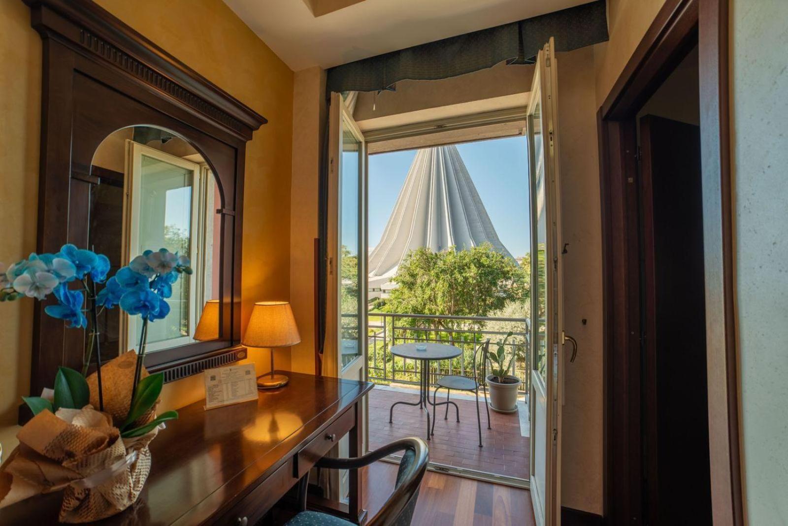 Small Double Room