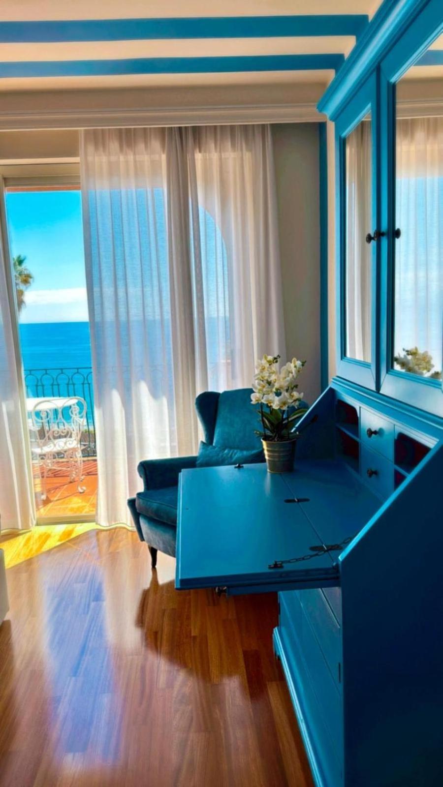 Premium Double Room Balcony Sea View Top Floor